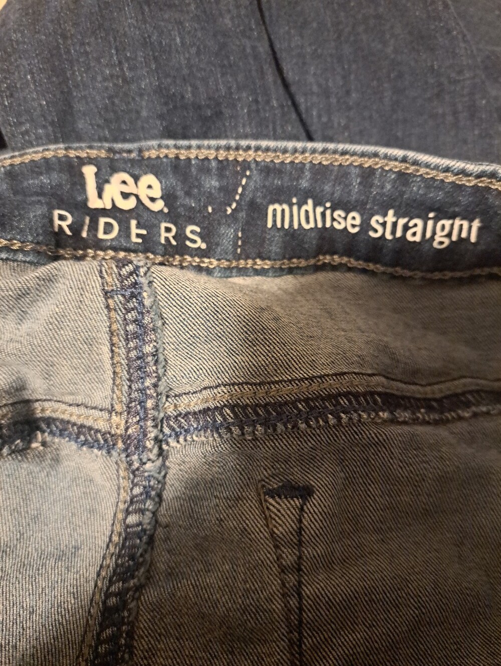 Lee By Riders Jeans - Picture 4 of 6